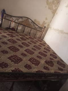 Double bed for sale only 30000