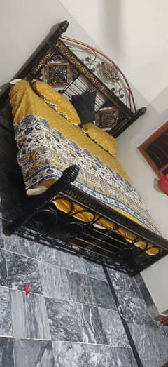 iron bed