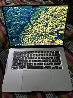 MacBook Air 15 - M3 - 8/256 - 2024