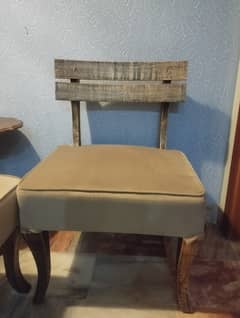 Bedroom chairs with table
