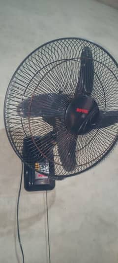 Royal fan brecket