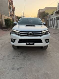 Toyota Hilux 2017