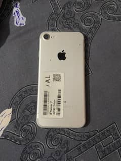 I phone 7 with original lead, full jenven, 32 gb, 85 battery health
