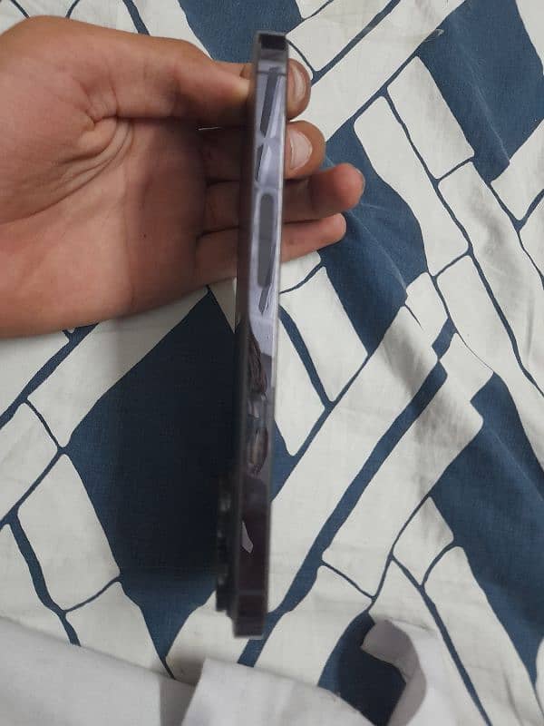 A1 condition scratch less 2