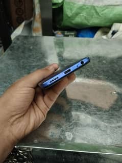 vivo y21 and 4gb. +rema 64GB memory dabba charger
