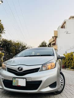 Toyota Vitz 2013