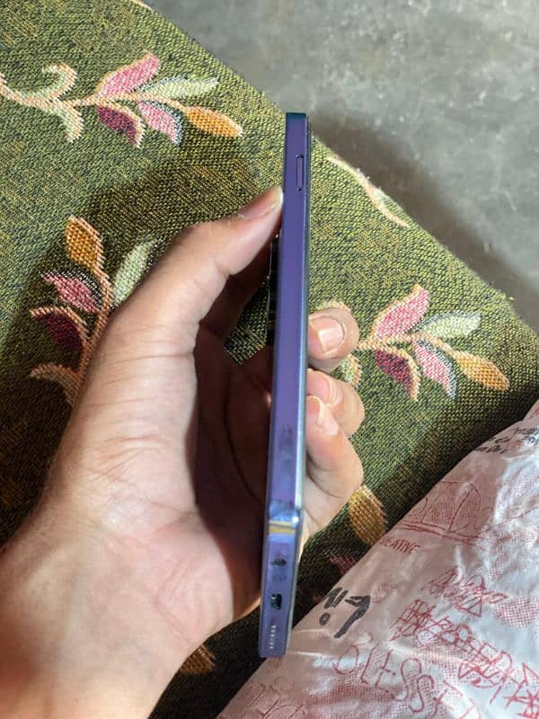 tecno camon 20 8/256 all okay 4