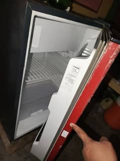 Dawlance refrigerator bed size