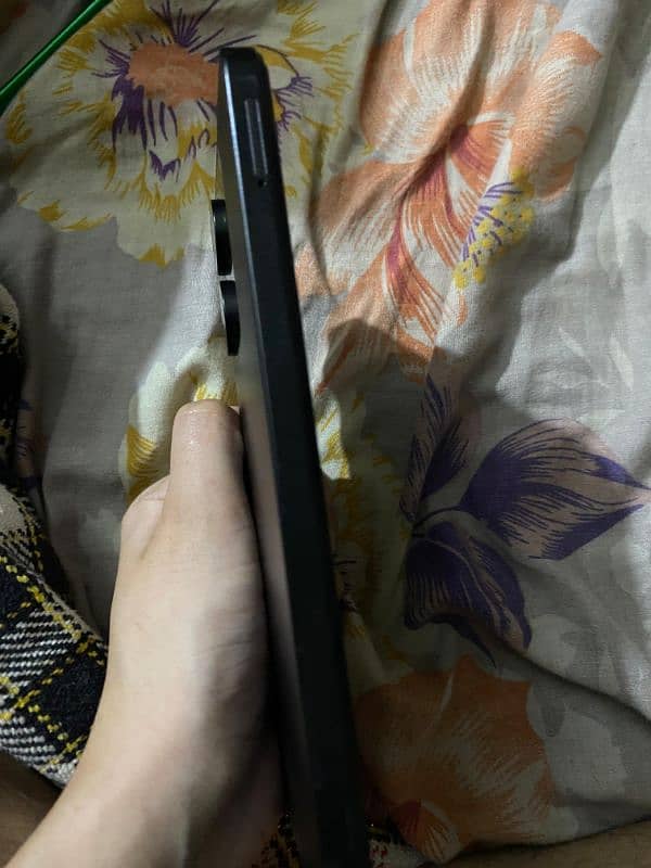 Redmi 13c with box nd charger only 4 months used 10/10 condition 1
