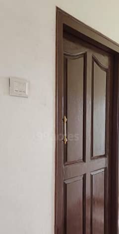 Corner House Double (02) Portions for Rent