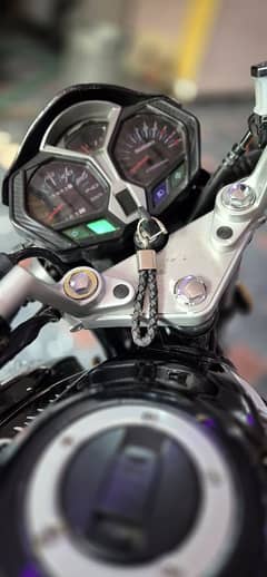 SUZUKI GSX 125 (2023)