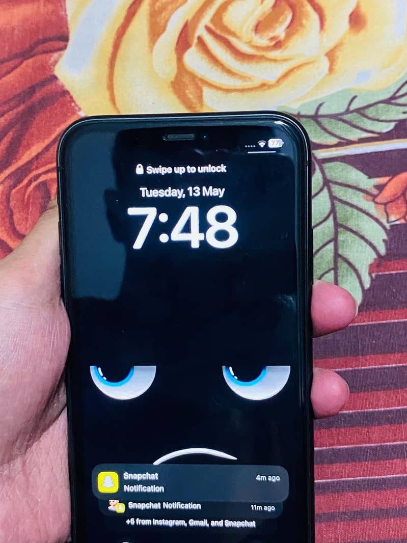 iPhone 11 10/10 condition Non PTA fu 1