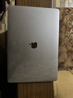 16 inches MacBook Pro 2019 i9 (16gb/1tb ssd) with 80W charger
