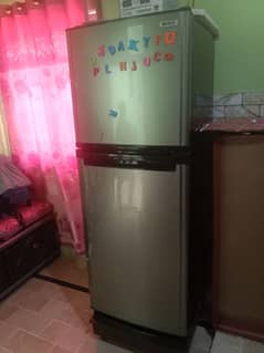 Orient refrigerator in large size.