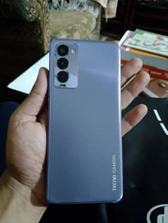 camon 18T 4gb 128gb