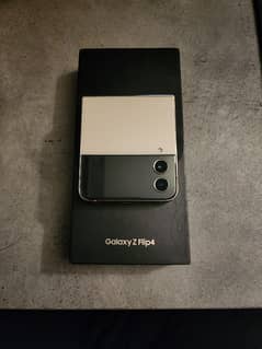 Samsung Galaxy Z Flip 4 With Box Non PTA