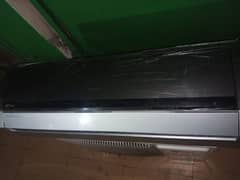 Gree 1 ton full DC inverter