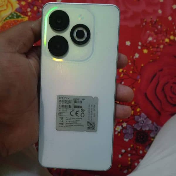 Infinix smart 8 open box . and exchange possible. . 1