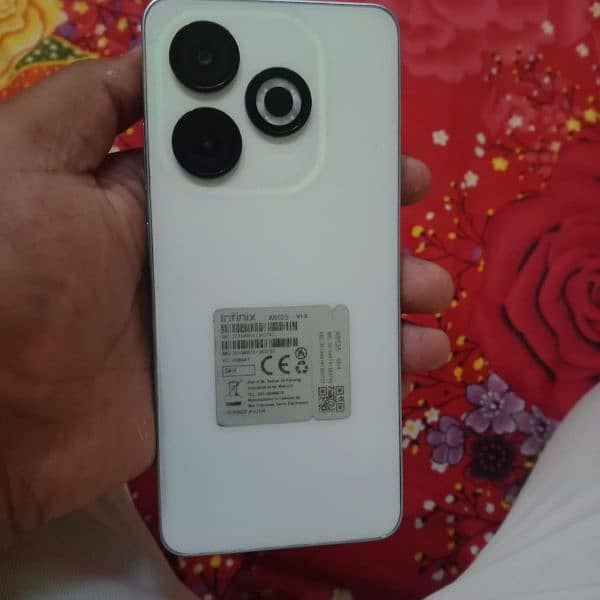 Infinix smart 8 open box . and exchange possible. . 3