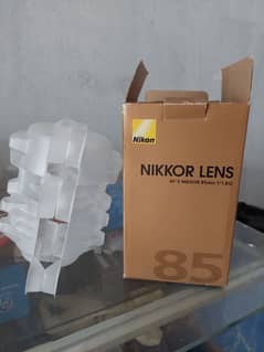 nikon