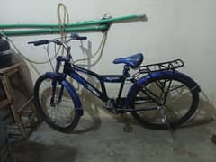 sports cyecl blue cluer main saaf suthare halat main chalen main A one