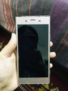 SONY XPERIA XZ1