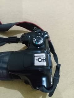 Canon 1300 D