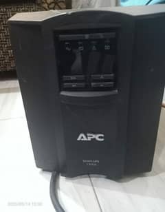 APC UPS 1500VA 24 Volt LCD Display
