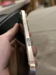 Iphone 16 pro max unused sims