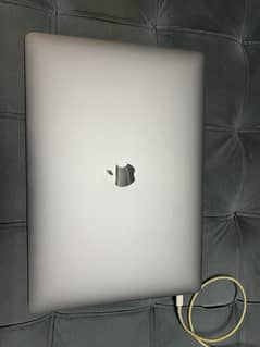 macbook pro 2017 16/2tb