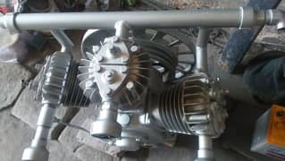 3 piston compressior have weight