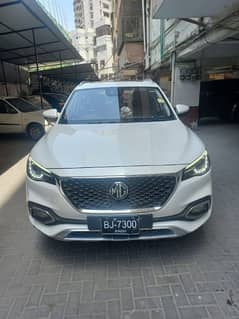 MG HS 2021