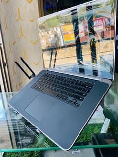 Dell XPS i7/3rd gen - 16/128 GB SSD - 2 GB graphics card 1080