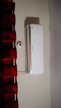 Changhong Ruba   1 ton Dc inverter  Air condition. bilkul new