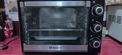 10/10 condition barely used oven
