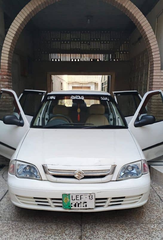 Suzuki cultus 2013 0