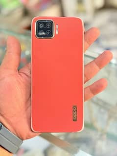 Oppo f17 8/128 gb