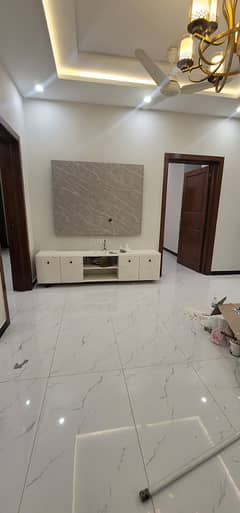 Upper Portion For Rent in G-13 (7 Marla)