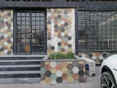 Shop 780 Square Feet For rent In Gulberg