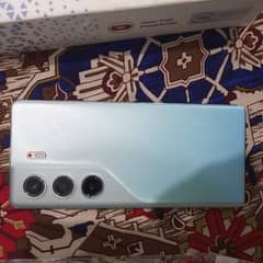 Tecno camon 40 pro