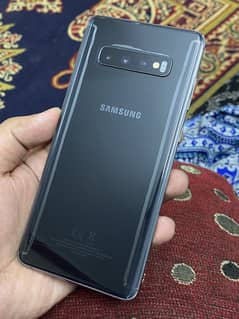 Samsung S10+