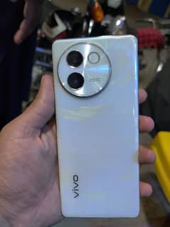 vivo V30e