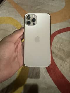 12 pro 128gb Water pack