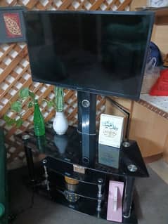 32"