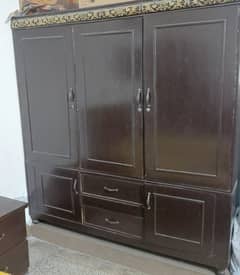 3 door(6*6) wooden cupboard / almari / wardrobe / furniture