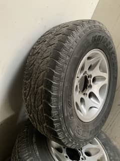 5 Rims set 16 inch 6 nut rims for Jeeps and Suvs