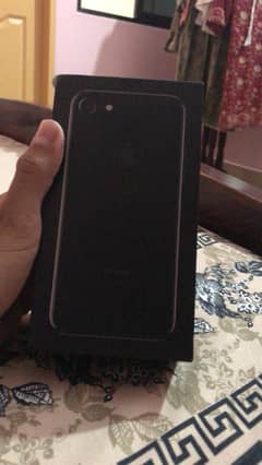 Apple iPhone 7