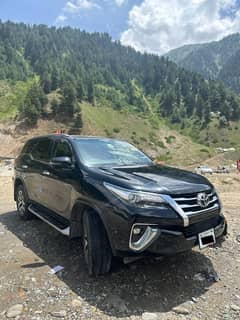 Toyota Fortuner 2.8 Sigma 4  Diesel - 2018 Model - into Legender