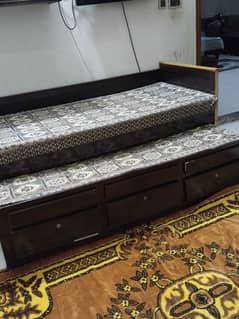 Double foldable kids bed