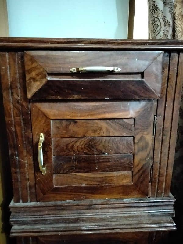 Dessing Table Bed side tables Sofa table 3